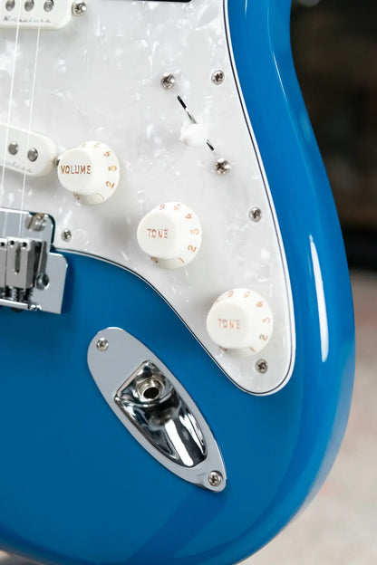 Fender Player II Modified Stratocaster, Rosewood Fingerboard - Electric Blue with Deluxe Gig Bag