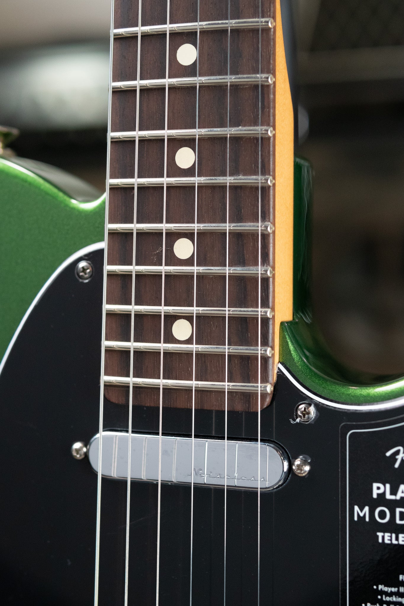 Fender Player II Modified Telecaster, Rosewood Fingerboard - Harvest Green Metallic with Deluxe Gig Bag