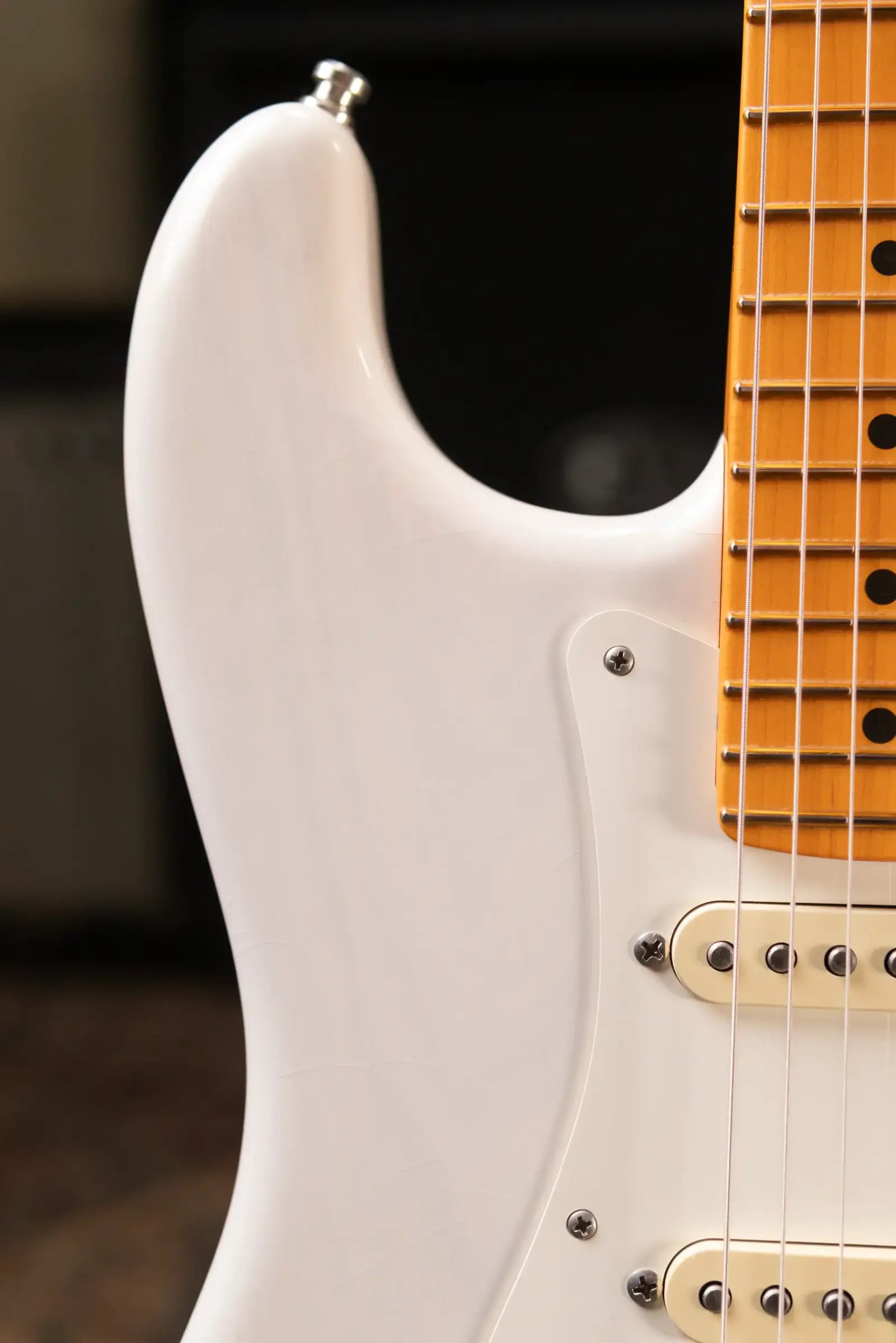 Fender American Ultra Luxe '50s Stratocaster Electric Guitar - White Blonde with Deluxe Hardshell Case