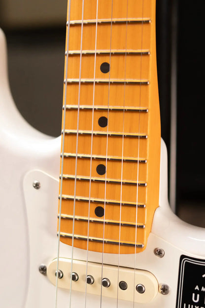 Fender American Ultra Luxe '50s Stratocaster Electric Guitar - White Blonde with Deluxe Hardshell Case