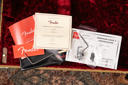 Fender American Ultra Luxe '50s Stratocaster Electric Guitar - White Blonde with Deluxe Hardshell Case