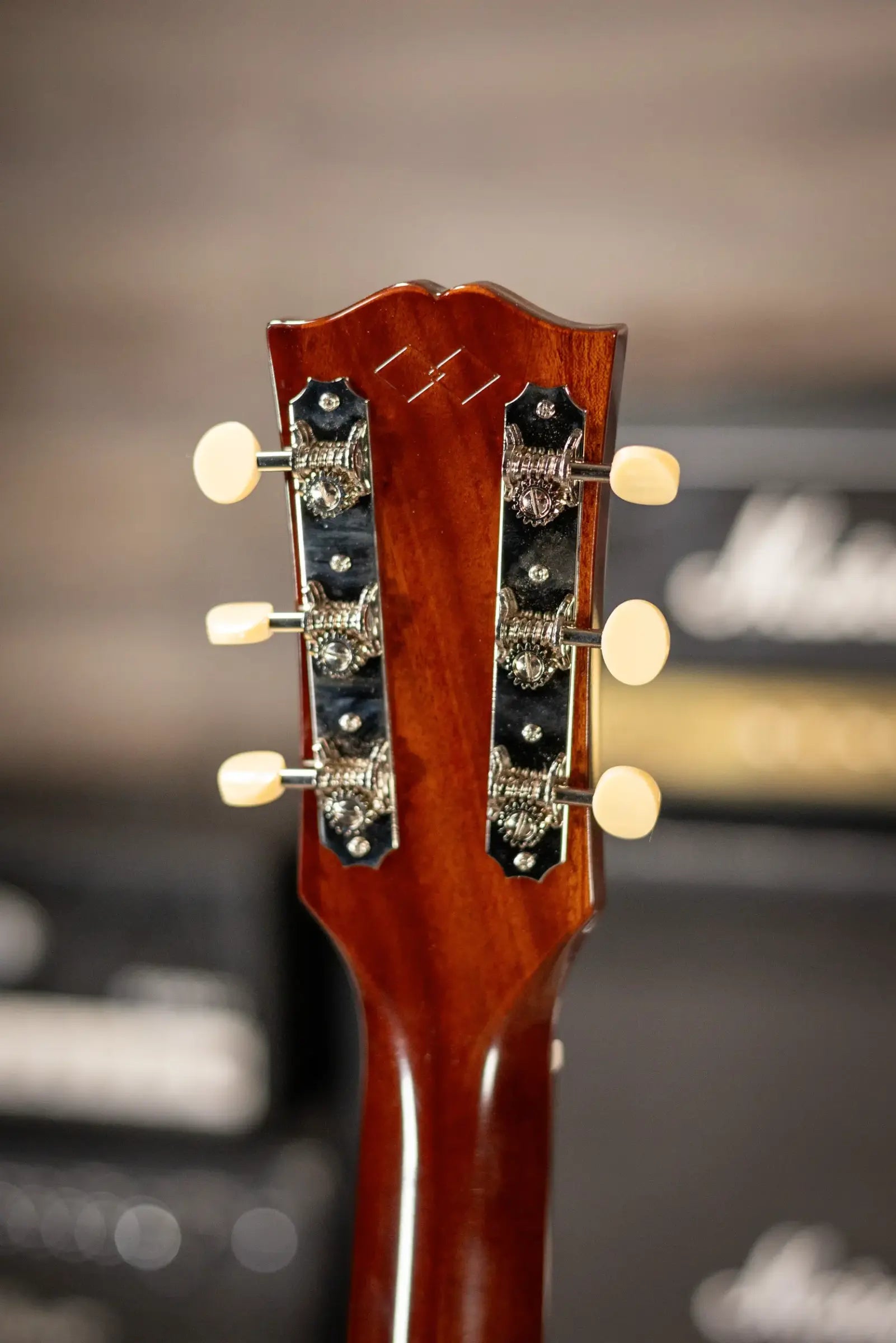Epiphone 1942 Banner J-45 Reissue Acoustic-Electric Guitar - Vintage Sunburst with Hardshell Case