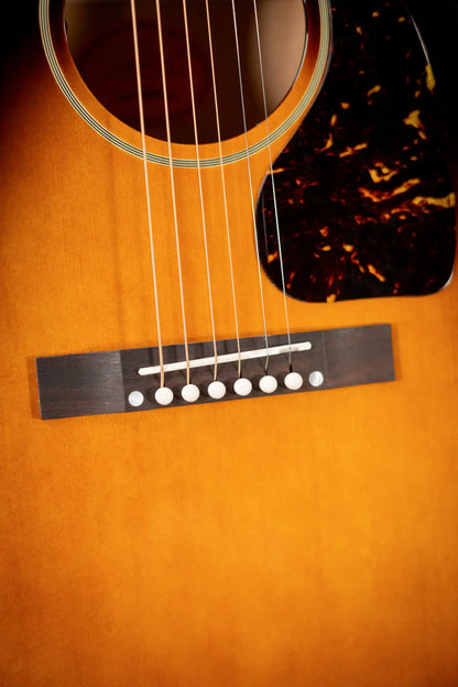 Epiphone 1942 Banner J-45 Reissue Acoustic-Electric Guitar - Vintage Sunburst with Hardshell Case