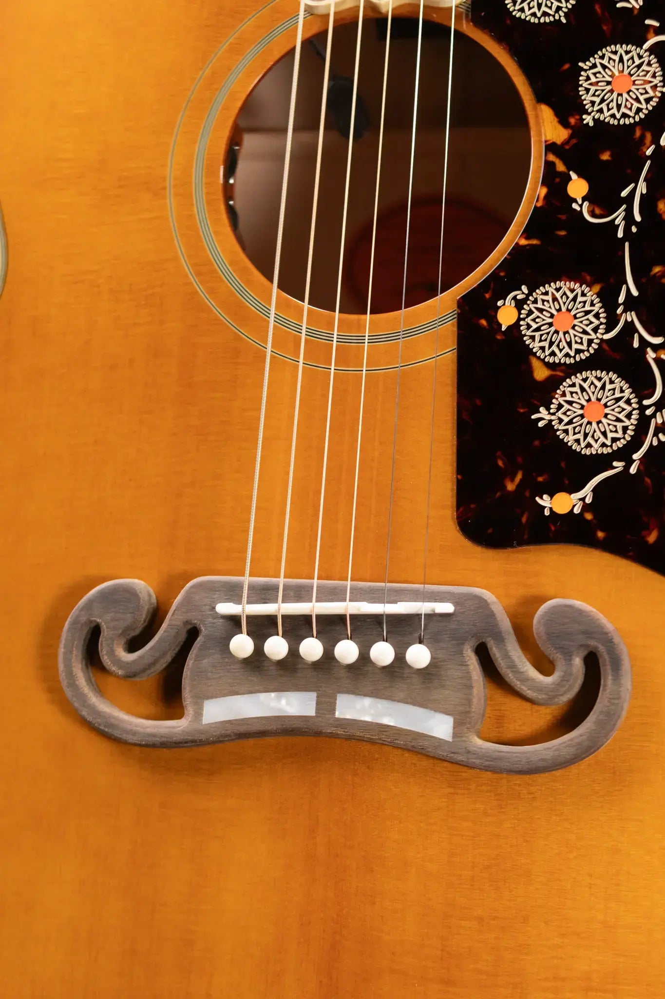 Epiphone 1957 SJ-200 Reissue Acoustic/Electric Guitar - Antique Natural with Hardshell Case