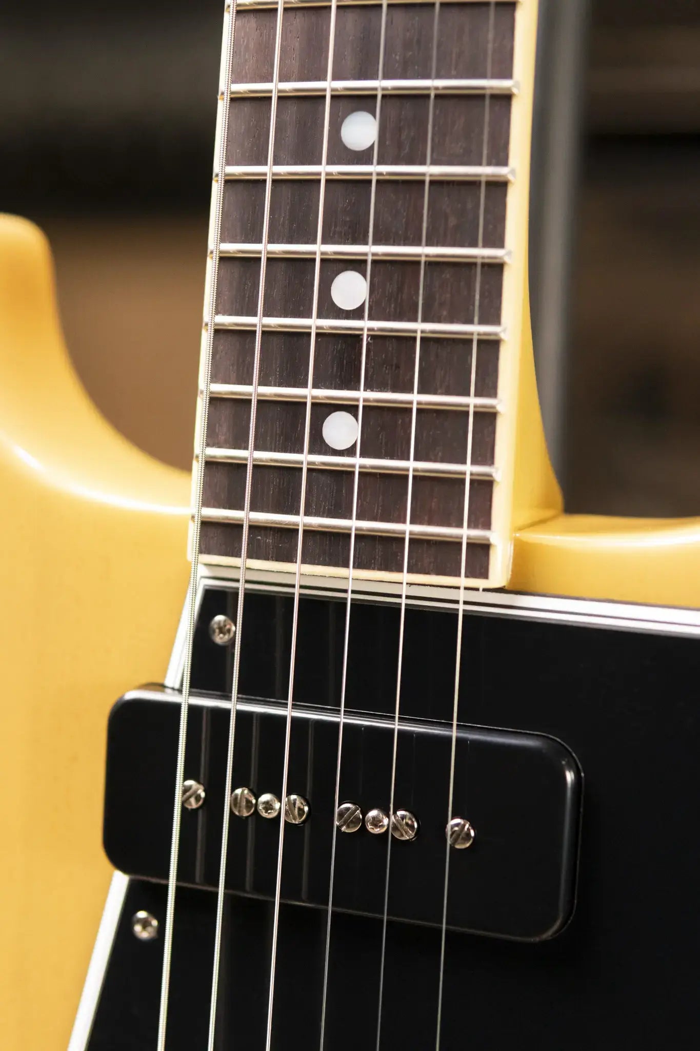 Epiphone 1960 Les Paul Special Double Cut Reissue Electric Guitar - TV Yellow with Hardshell Case