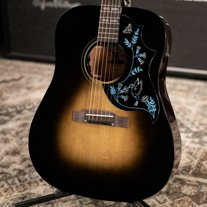 Epiphone Eric Church Signature Hummingbird Dark Studio Acoustic/Electric Guitar - Cobra Burst with Hardshell Case