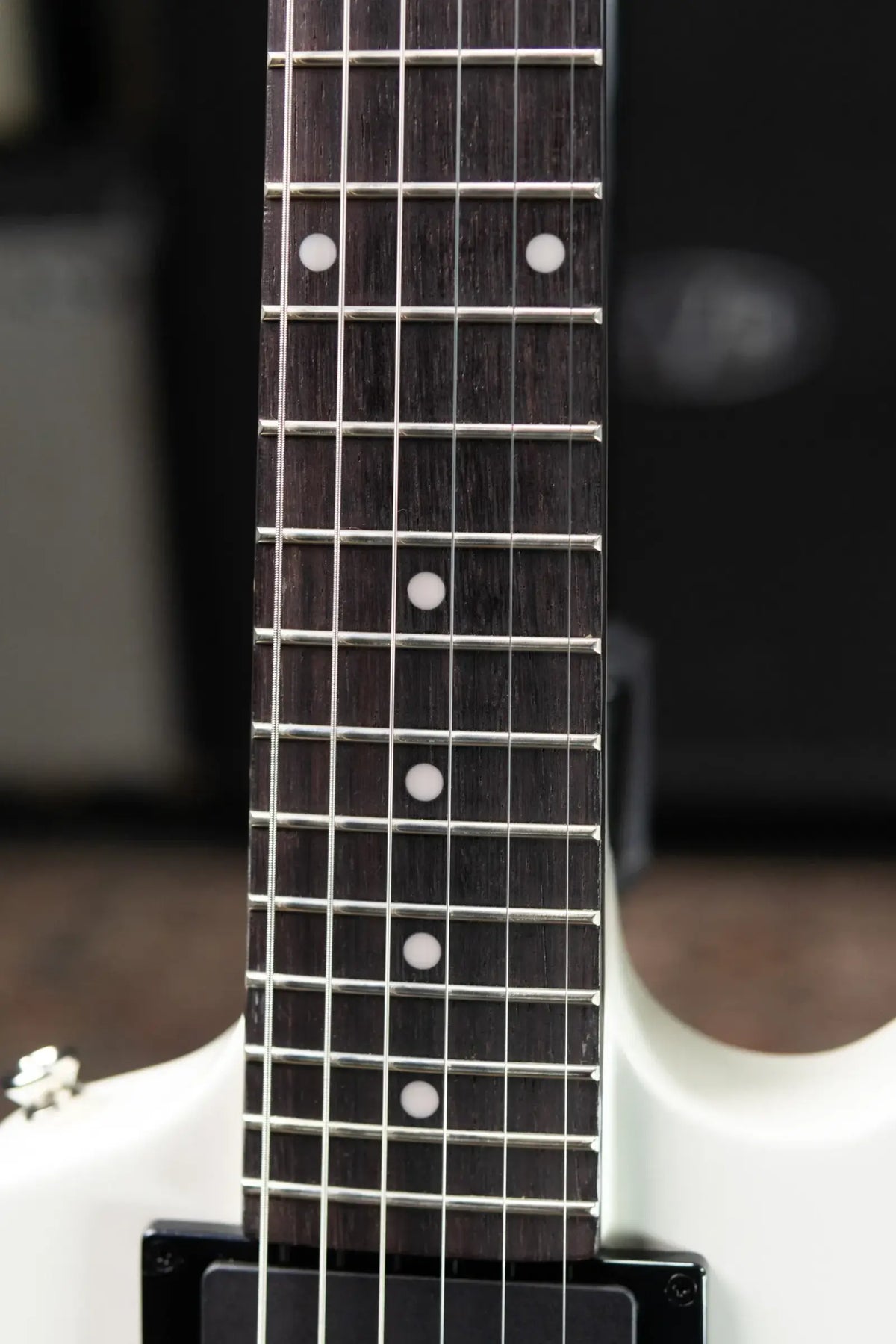 Epiphone Explorer '80s EMG Electric Guitar - Classic White
