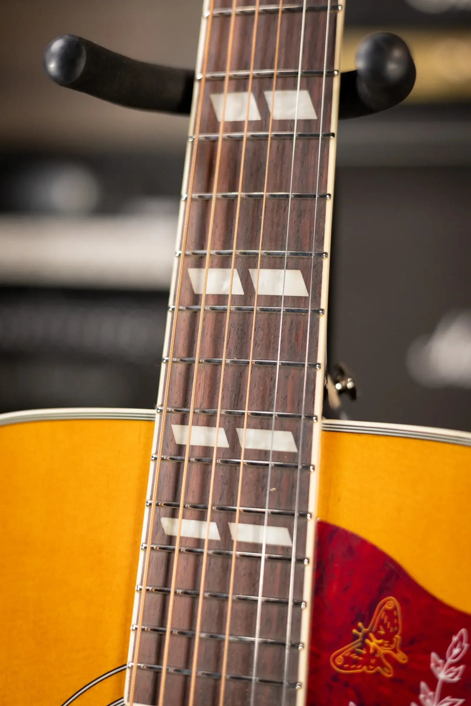 Epiphone Hummingbird Studio Acoustic/Electric Guitar - Antique Natural with Gig Bag