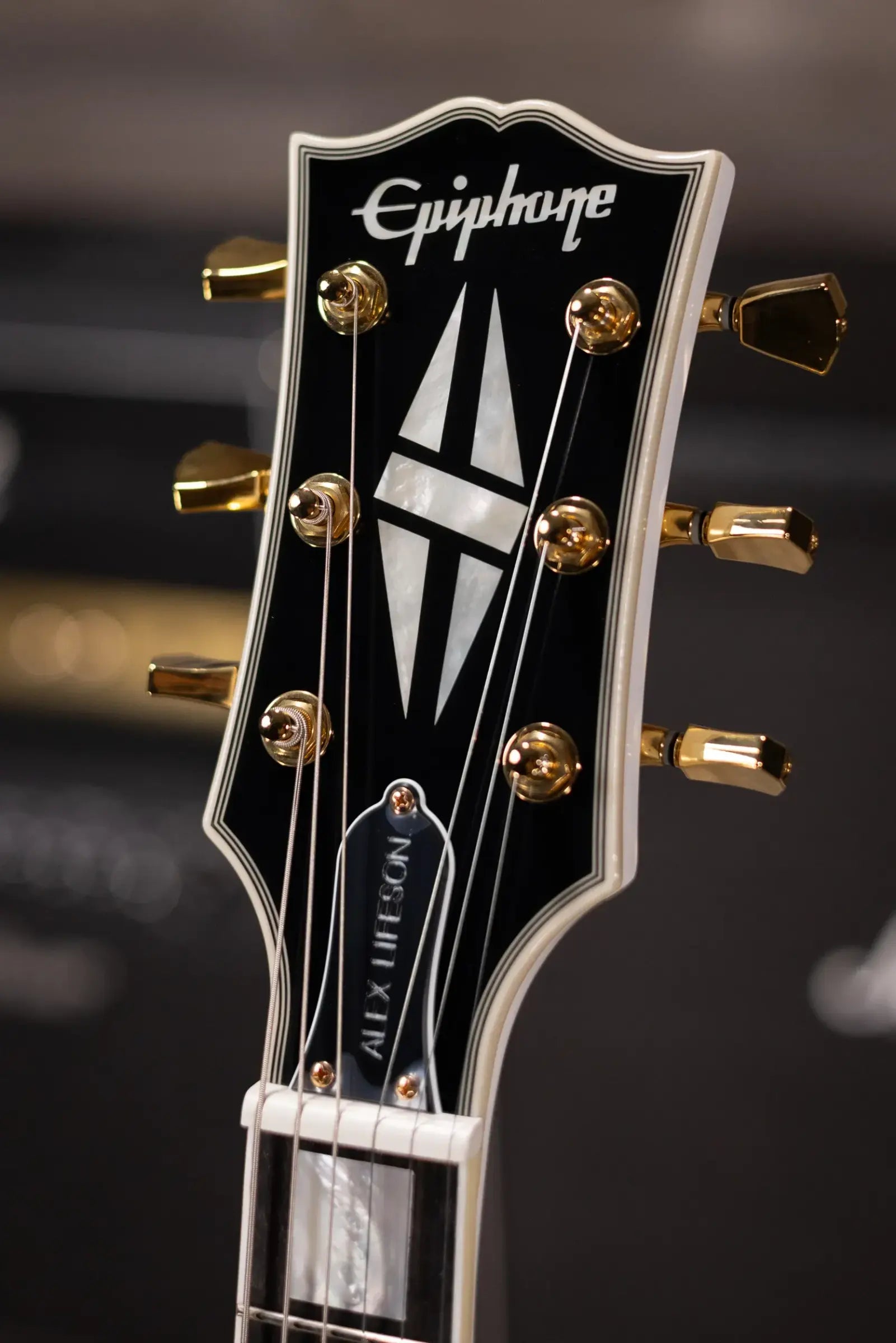 Epiphone IGC Alex Lifeson Signature 1976 ES-355 Reissue Semi-Hollow Electric Guitar - Alpine White with Hardshell Case