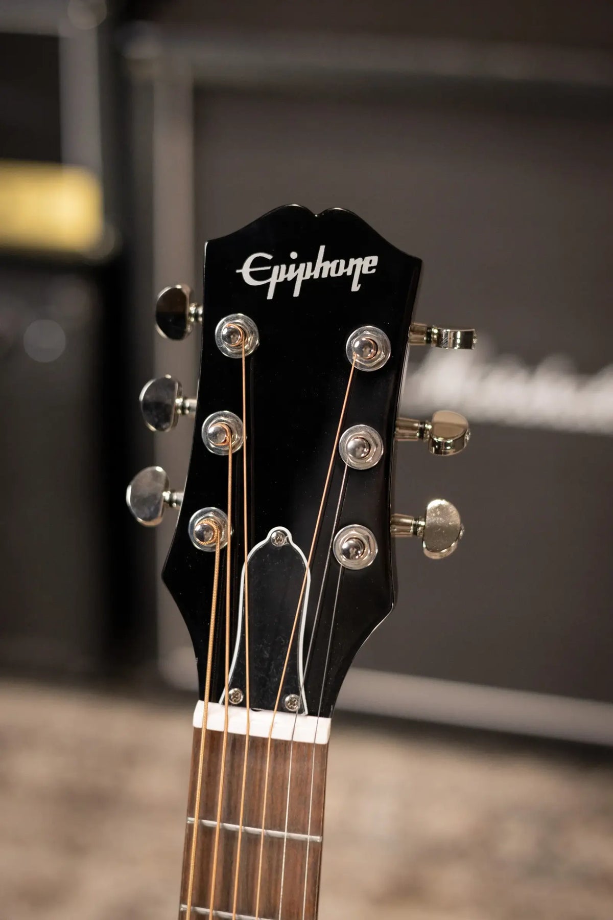 Epiphone J-45 Express Acoustic Guitar - Vintage Sunburst with Gig Bag