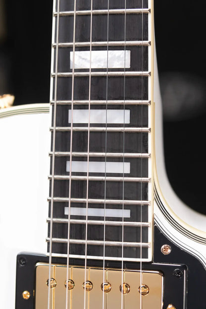 Epiphone Les Paul Custom Electric Guitar - Alpine White with Hardshell Case