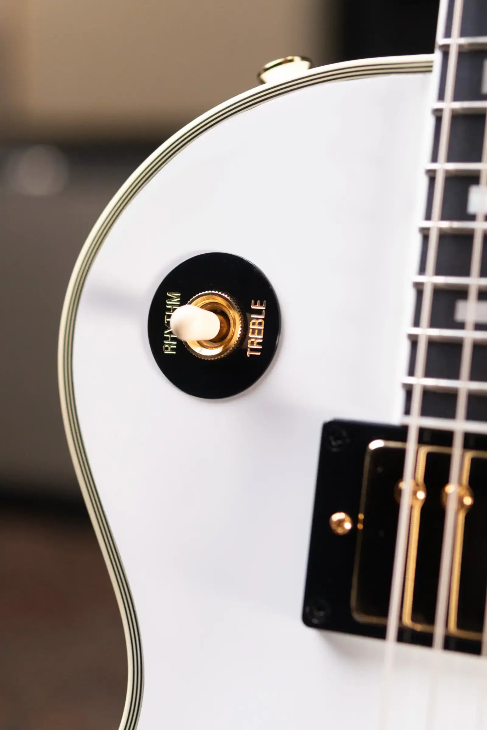 Epiphone Les Paul Custom Electric Guitar - Alpine White with Hardshell Case