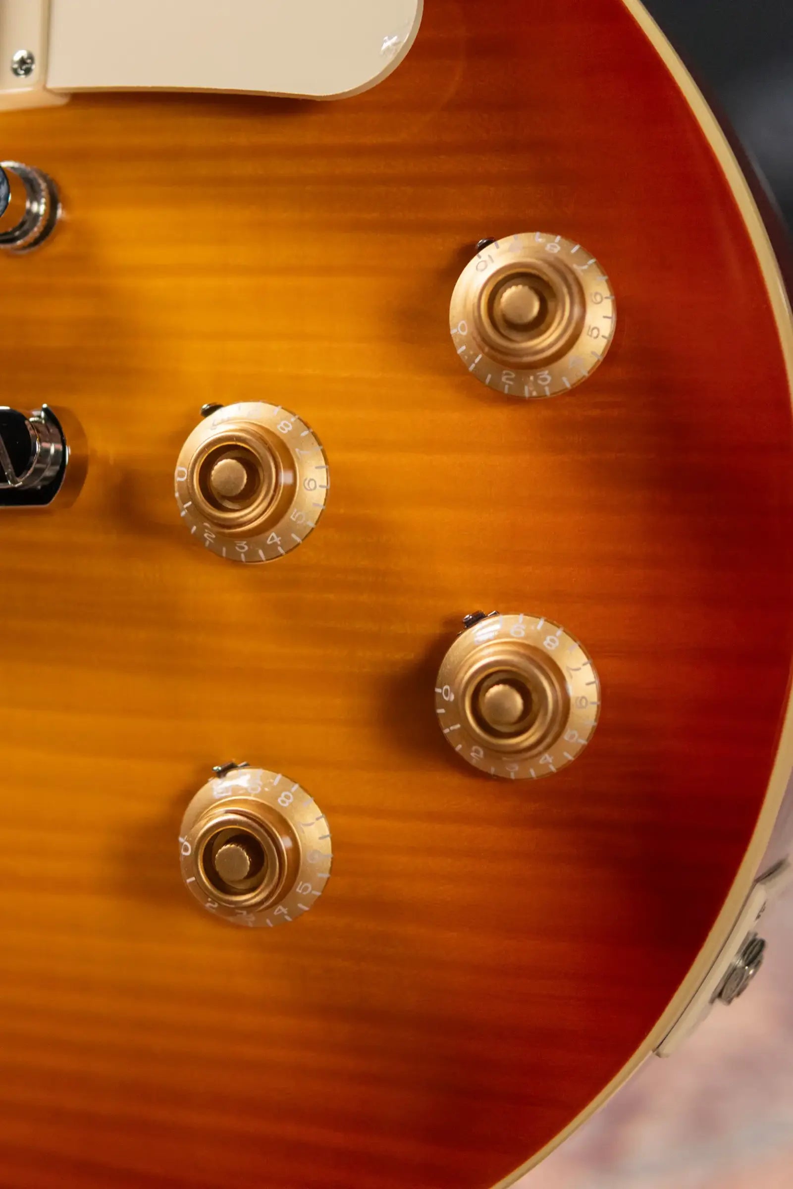 Epiphone Les Paul Standard 50s Figured Electric Guitar - Washed Cherry Sunburst