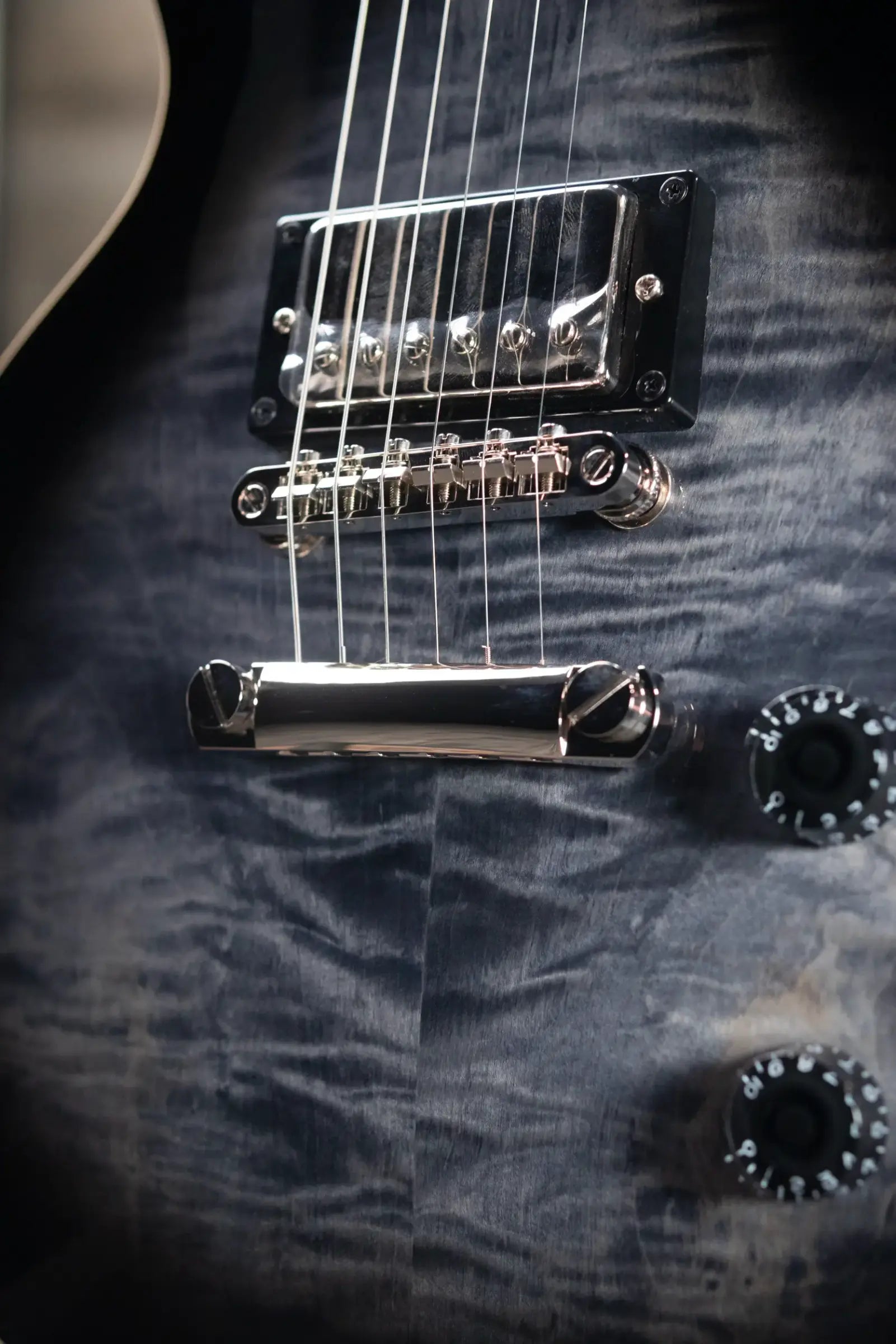 Epiphone Les Paul Tribute Plus Electric Guitar - Transparent Ebony