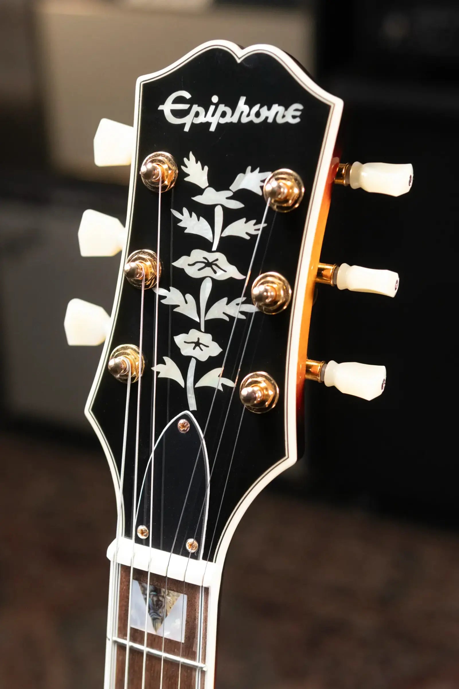 Epiphone Sheraton Semi-Hollow Electric Guitar - Vintage Sunburst with Premium Gig Bag - Used