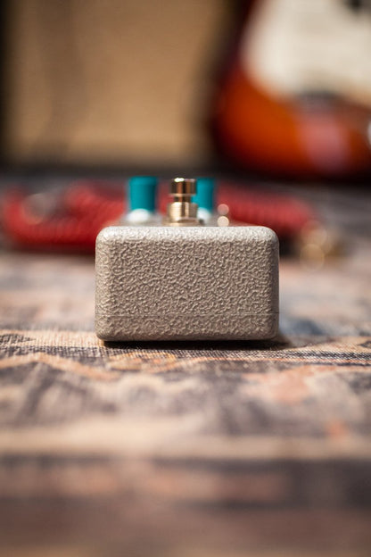 Fender Hammertone Chorus Pedal - Floor Model
