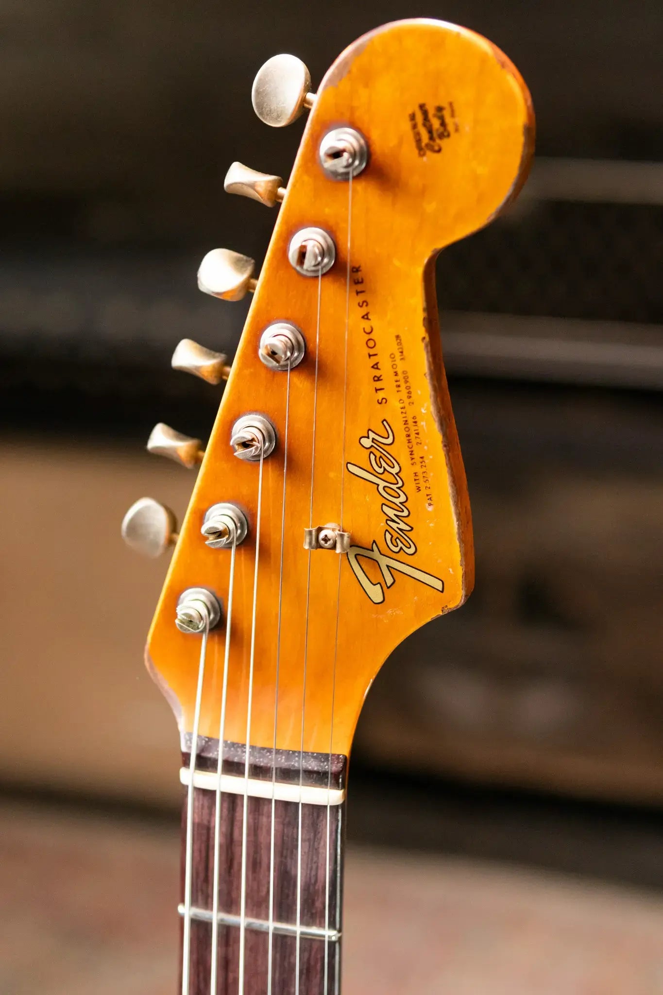 Fender Custom Shop 1965 Stratocaster Super Heavy Relic Electric Guitar - Super Faded Aged Firemist Silver over 3-Color Sunburst with Hardshell Case
