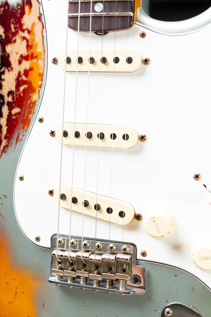 Fender Custom Shop 1965 Stratocaster Super Heavy Relic Electric Guitar - Super Faded Aged Firemist Silver over 3-Color Sunburst with Hardshell Case