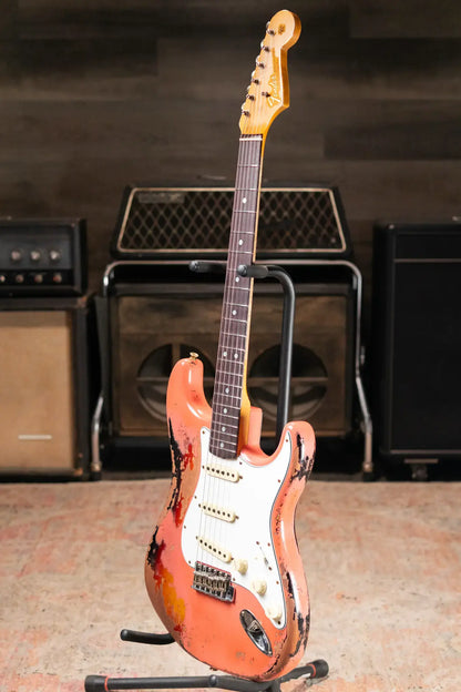 Fender 1965 Stratocaster Super Heavy Relic Electric Guitar - Super Faded Aged Tahitian Coral over 3-Color Sunburst with Hardshell Case