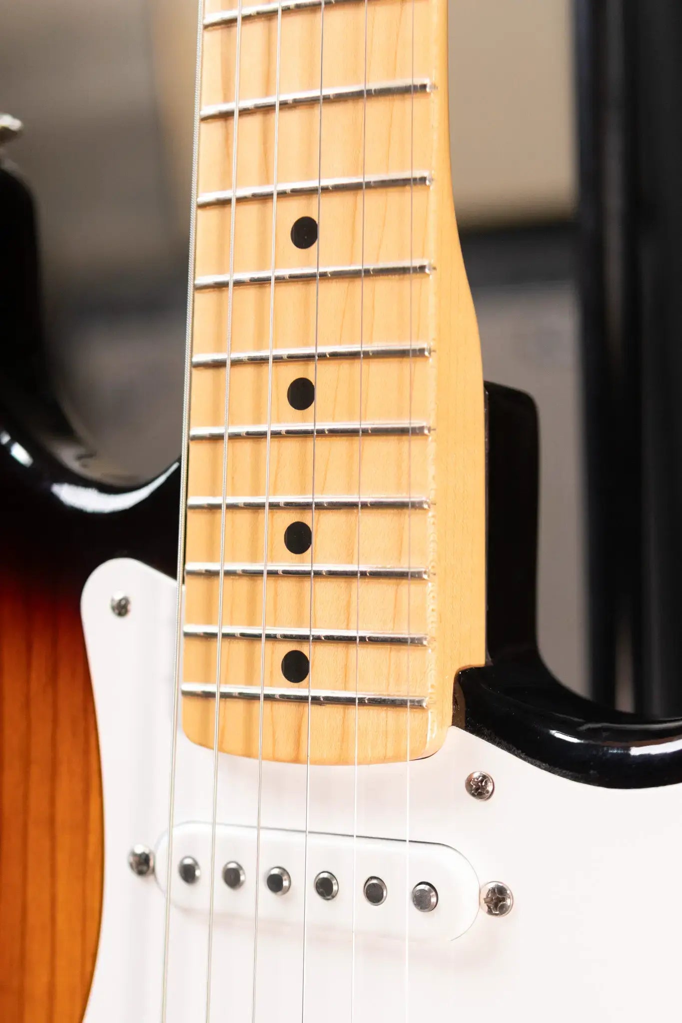 Fender 60th Anniversary American Vintage '54 Stratocaster Electric Guitar - 2-Tone Burst with Hardshell Case - Used