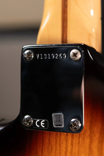 Fender 60th Anniversary American Vintage '54 Stratocaster Electric Guitar - 2-Tone Burst with Hardshell Case - Used