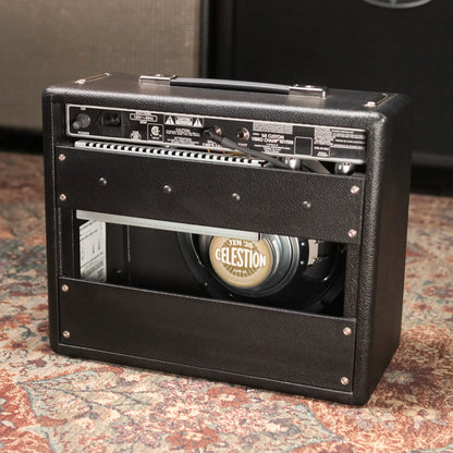 Fender '68 Custom Vibro Champ Reverb Amp - Used