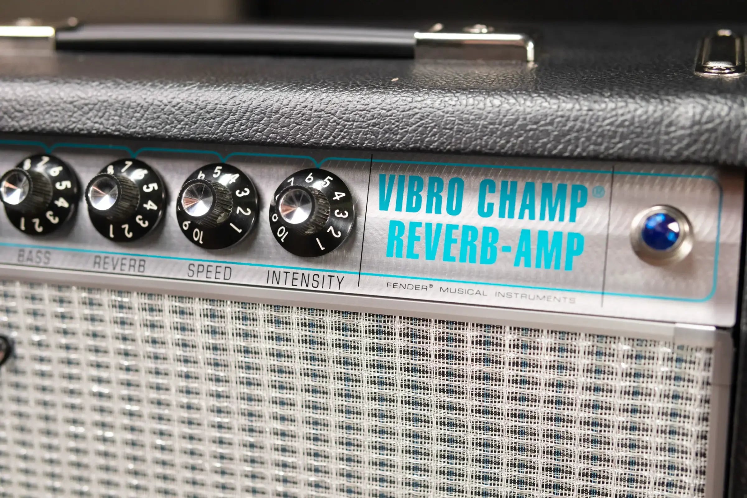 Fender '68 Custom Vibro Champ Reverb Amp - Used