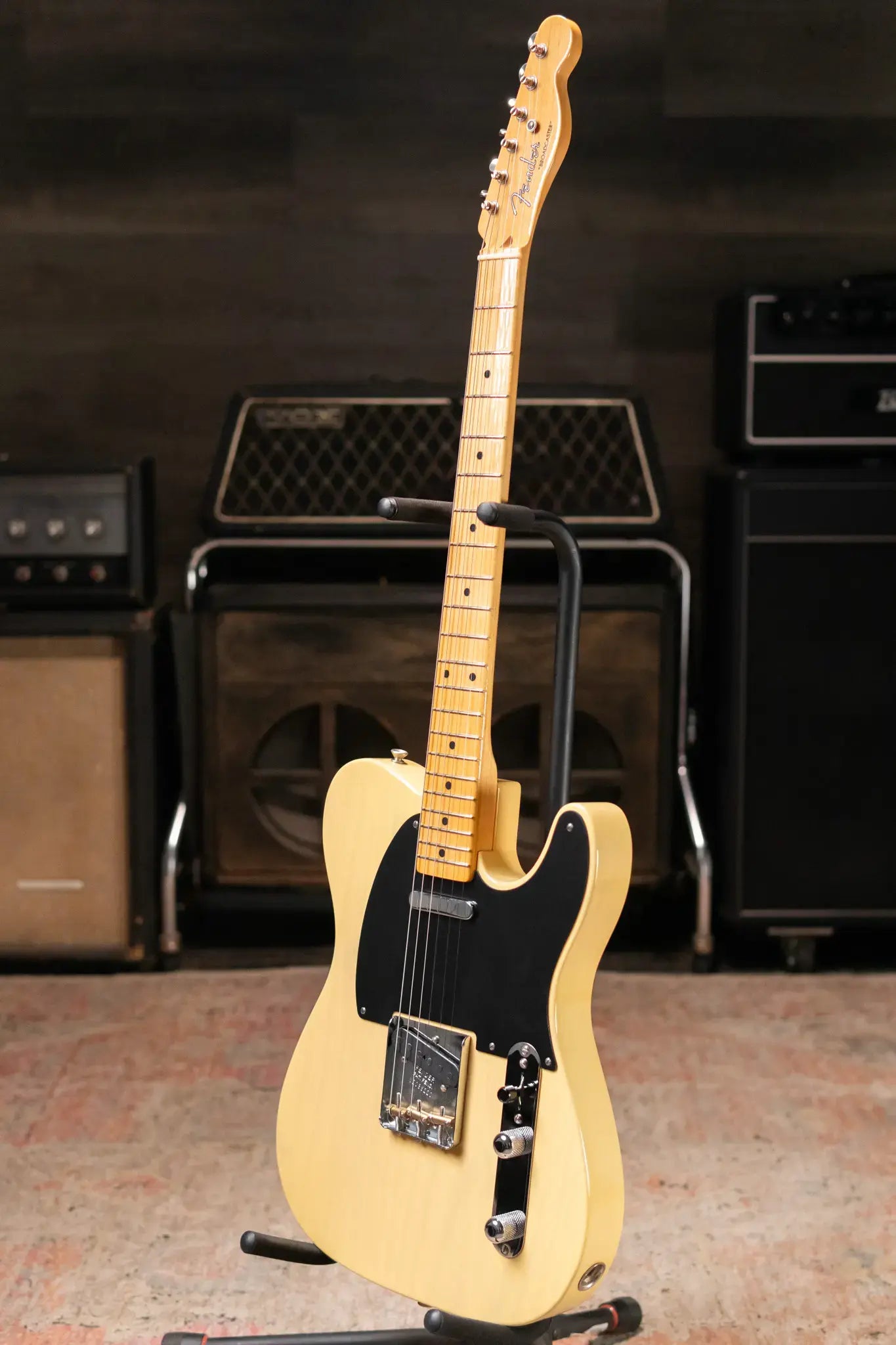 Fender 70th Anniversary Broadcaster Electric Guitar - Blackguard Blonde with Hardshell Case - Used