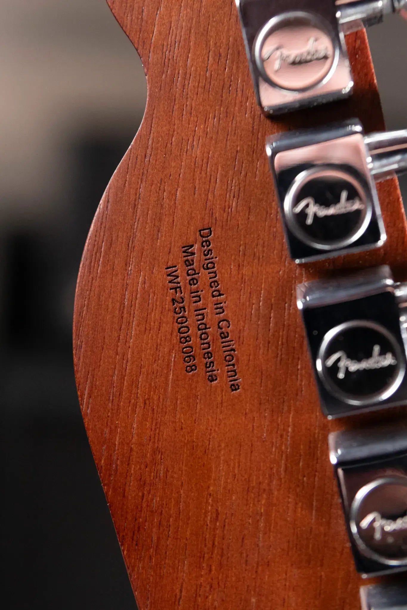 Fender Acoustasonic Standard Telecaster Hollowbody Electric Guitar - Aged Natural - Demo