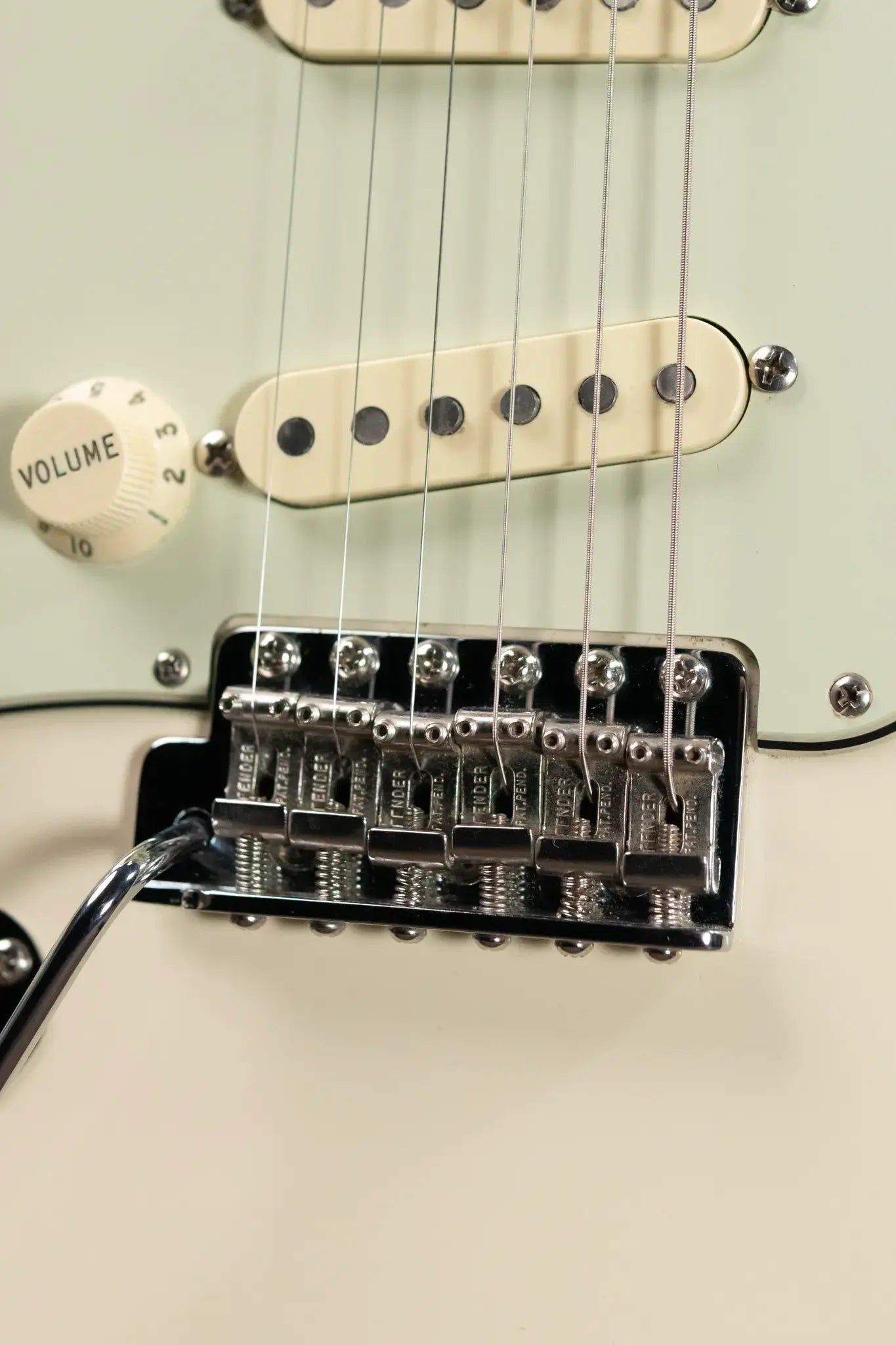 Fender American Original '60s Stratocaster Left-Handed Electric Guitar - Olympic White with Hardshell Case - Used