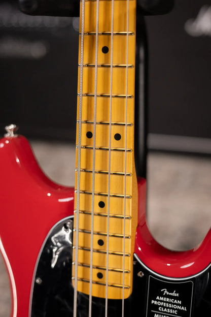 Fender American Professional Classic Mustang Bass - Faded Dakota Red with Gig Bag