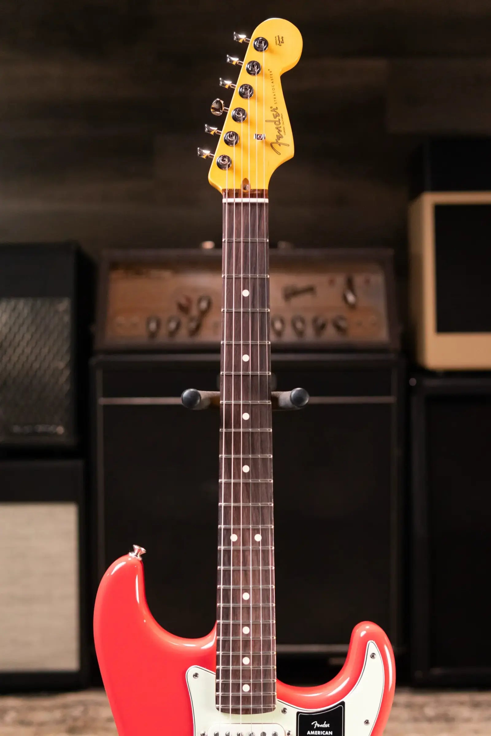 Fender American Professional Classic Stratocaster Electric Guitar - Faded Dakota Red with Gig Bag
