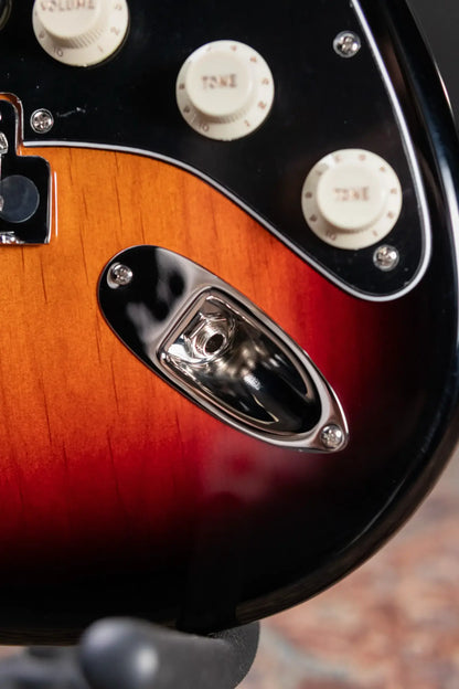 Fender American Professional Classic Stratocaster HSS Electric Guitar - 3-Color Sunburst with Gig Bag