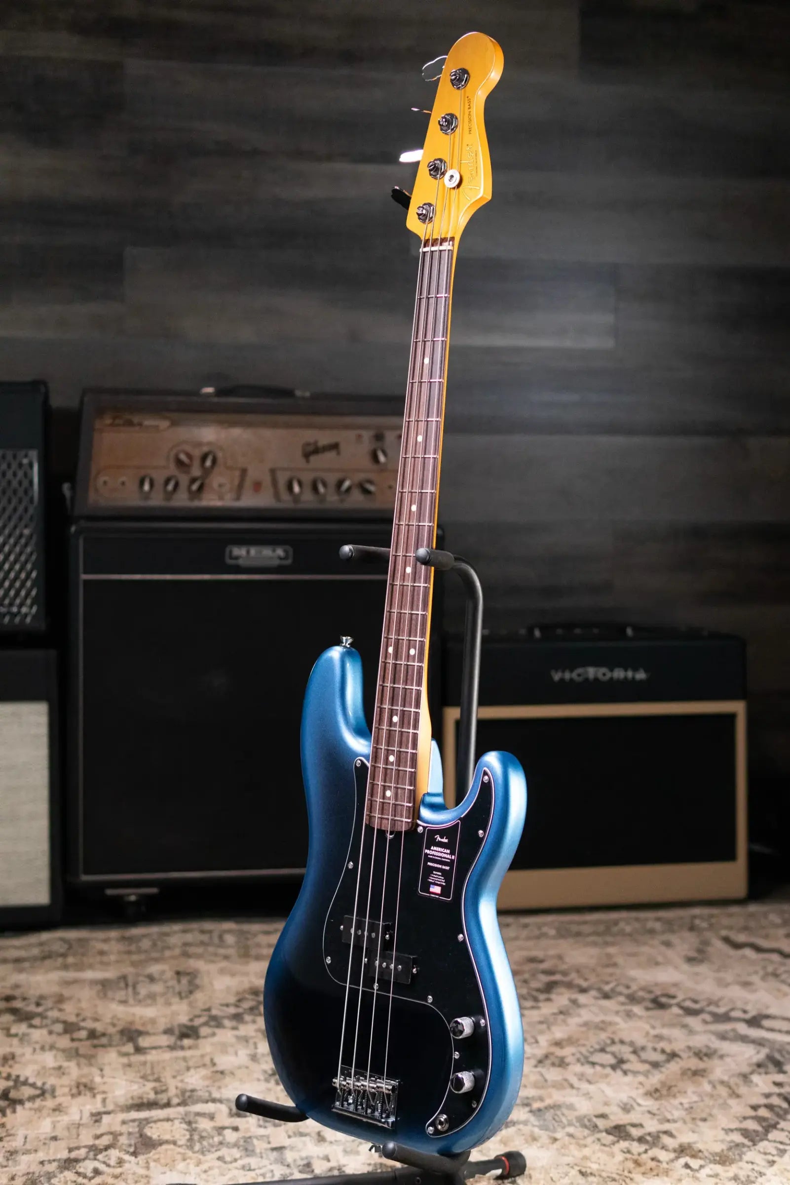 Fender American Professional II Precision Bass - Dark Night with Hardshell Case