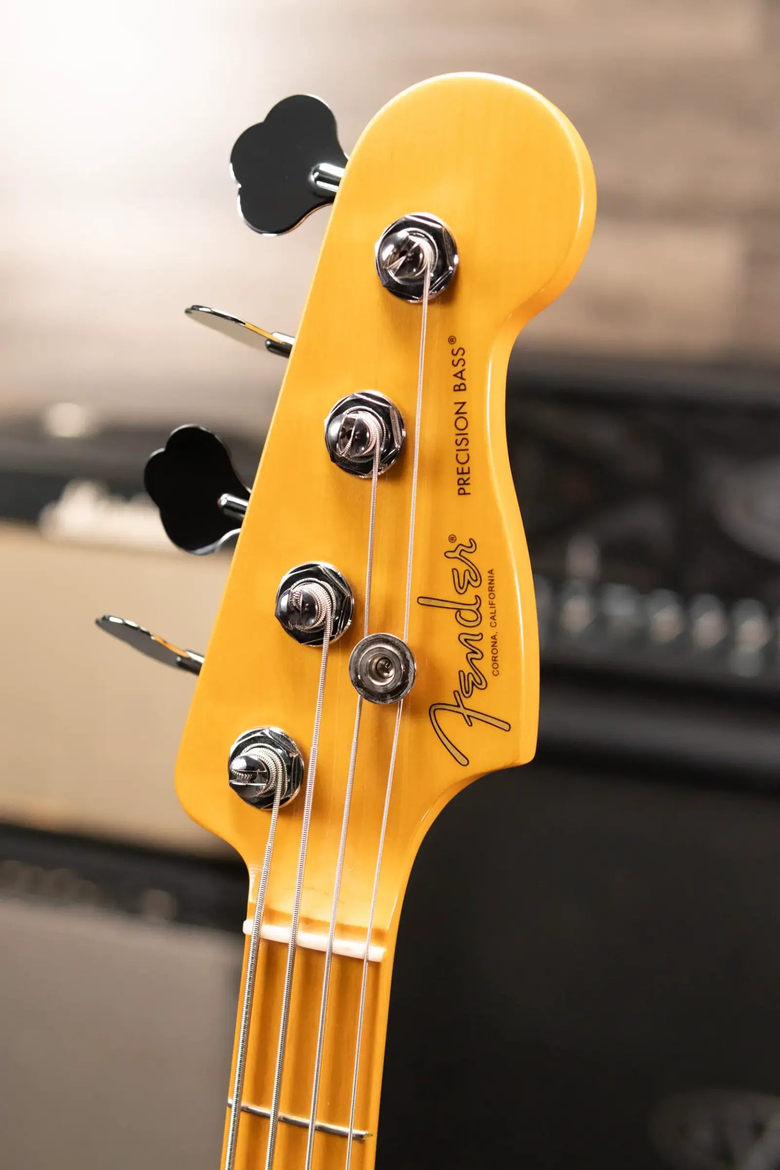 Fender American Professional II Precision Bass®, Maple Fingerboard, Olympic White - Deluxe Molded Case - Used