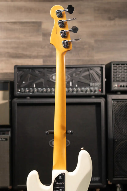 Fender American Professional II Precision Bass®, Maple Fingerboard, Olympic White - Deluxe Molded Case - Used