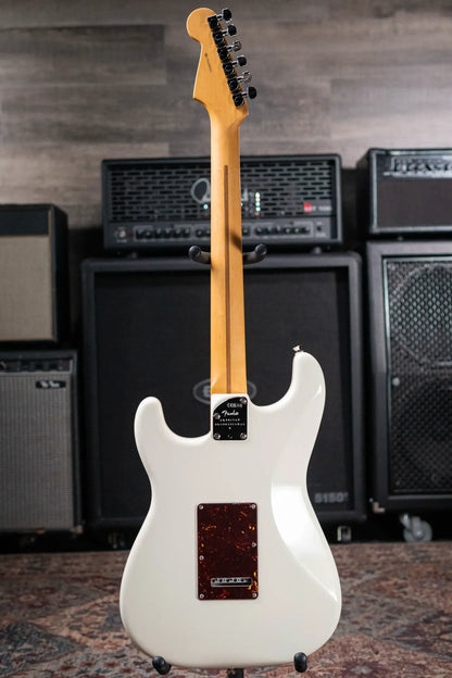 Fender American Professional II Stratocaster Electric Guitar - Olympic White with Hardshell Case