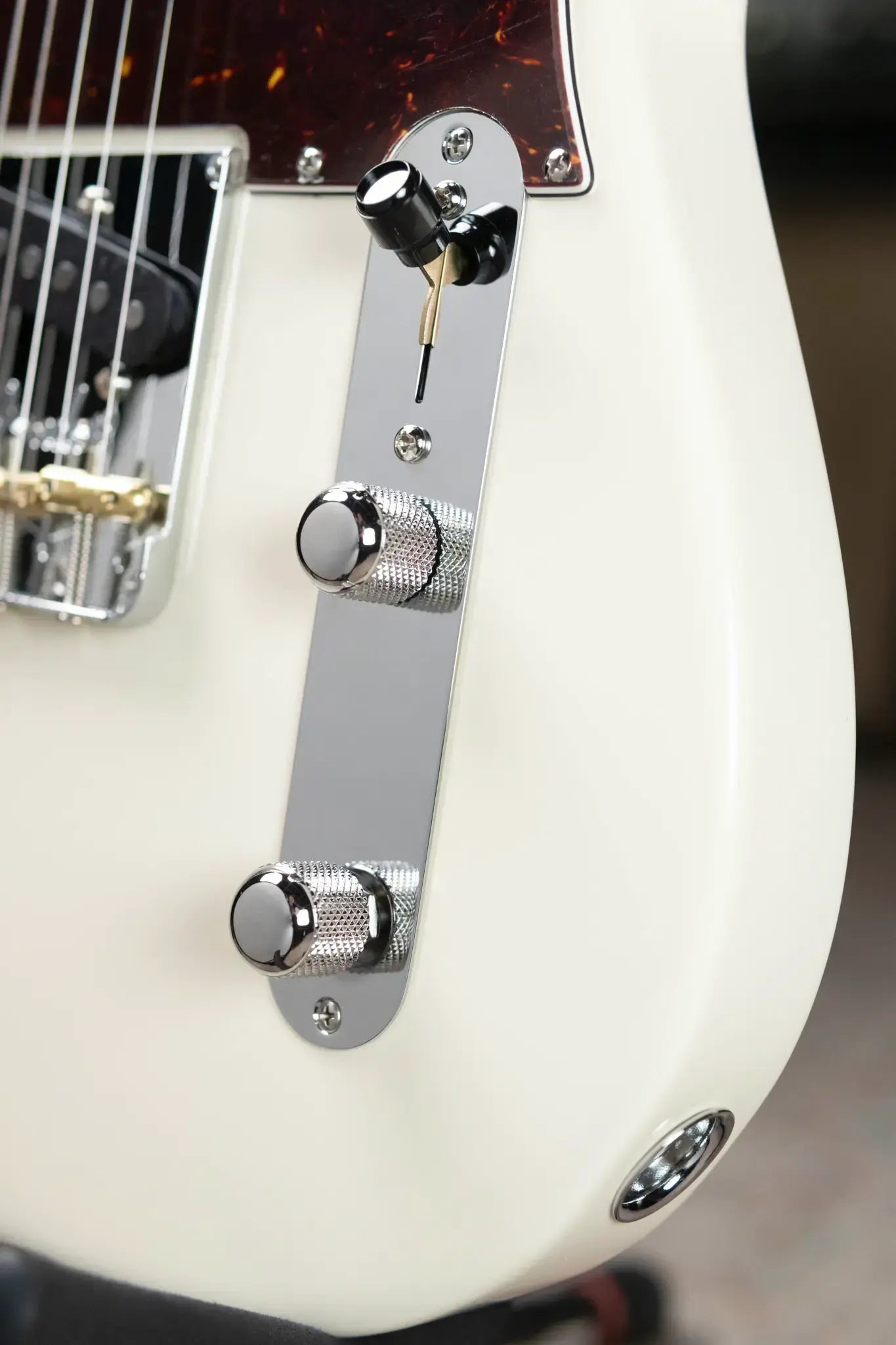 Fender American Professional II Telecaster Electric Guitar - Olympic White with Hardshell Case