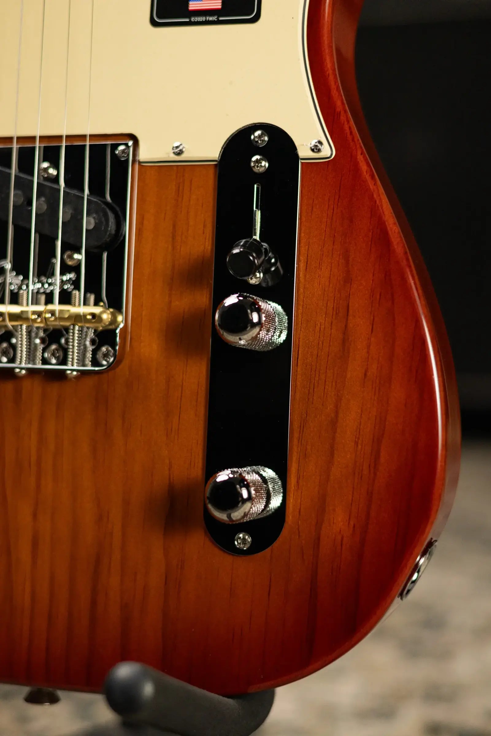 Fender American Professional II Telecaster Electric Guitar - Sienna Sunburst with Hardshell Case