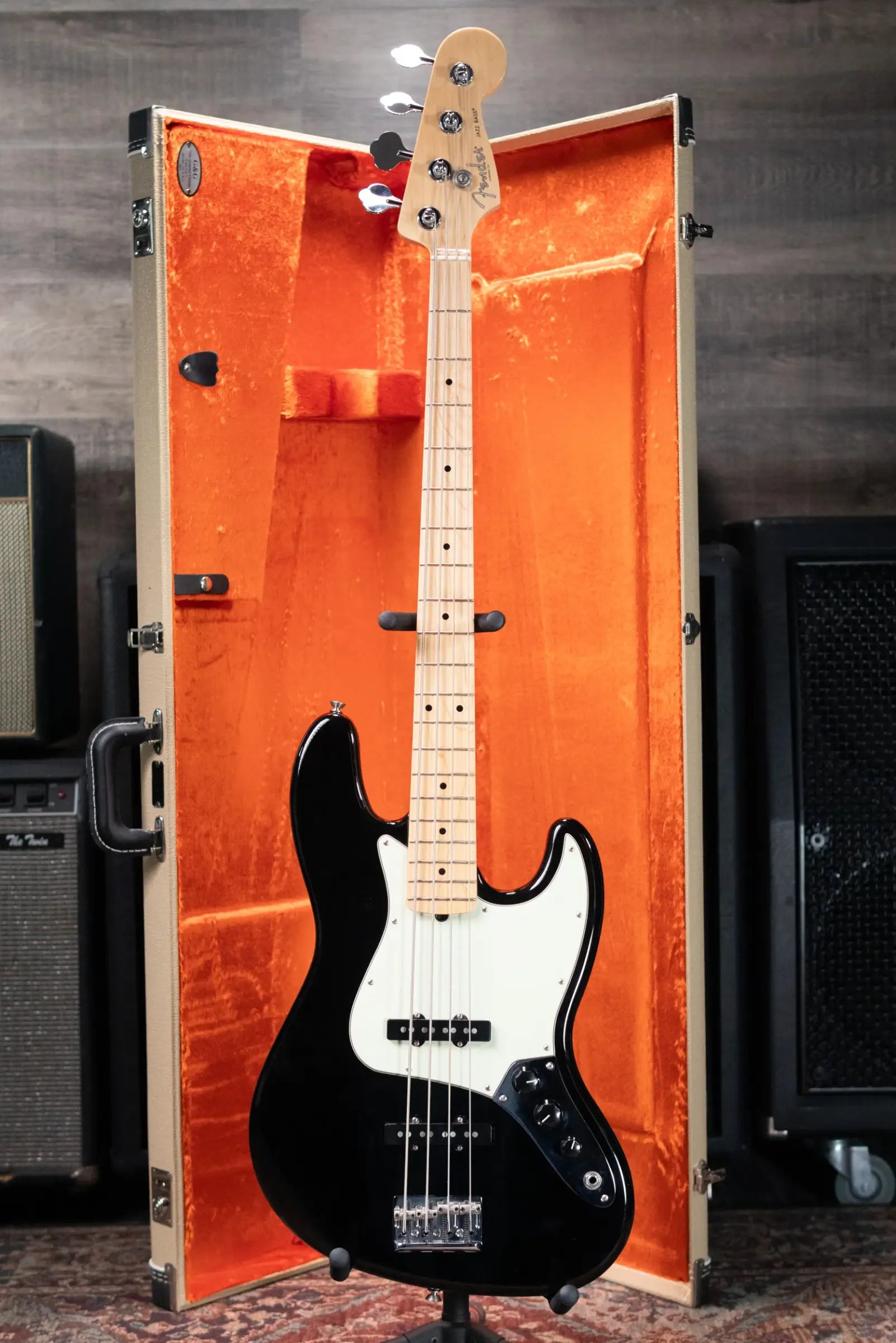 Fender American Professional Jazz Bass Maple Fingerboard, Black with Hardshell Case - Used