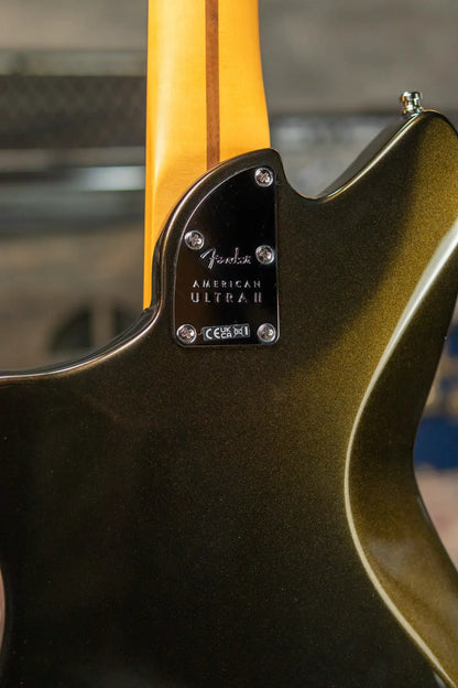 Fender American Ultra II Meteora Bass, Ebony Fingerboard - Texas Tea with Deluxe Molded Hardshell Case
