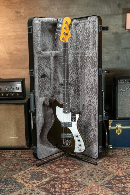 Fender American Ultra II Meteora Bass, Ebony Fingerboard - Texas Tea with Deluxe Molded Hardshell Case