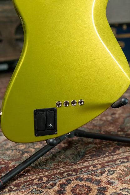 Fender American Ultra II Meteora Bass, Maple Fingerboard - Solar Flare with Deluxe Molded Hardshell Case