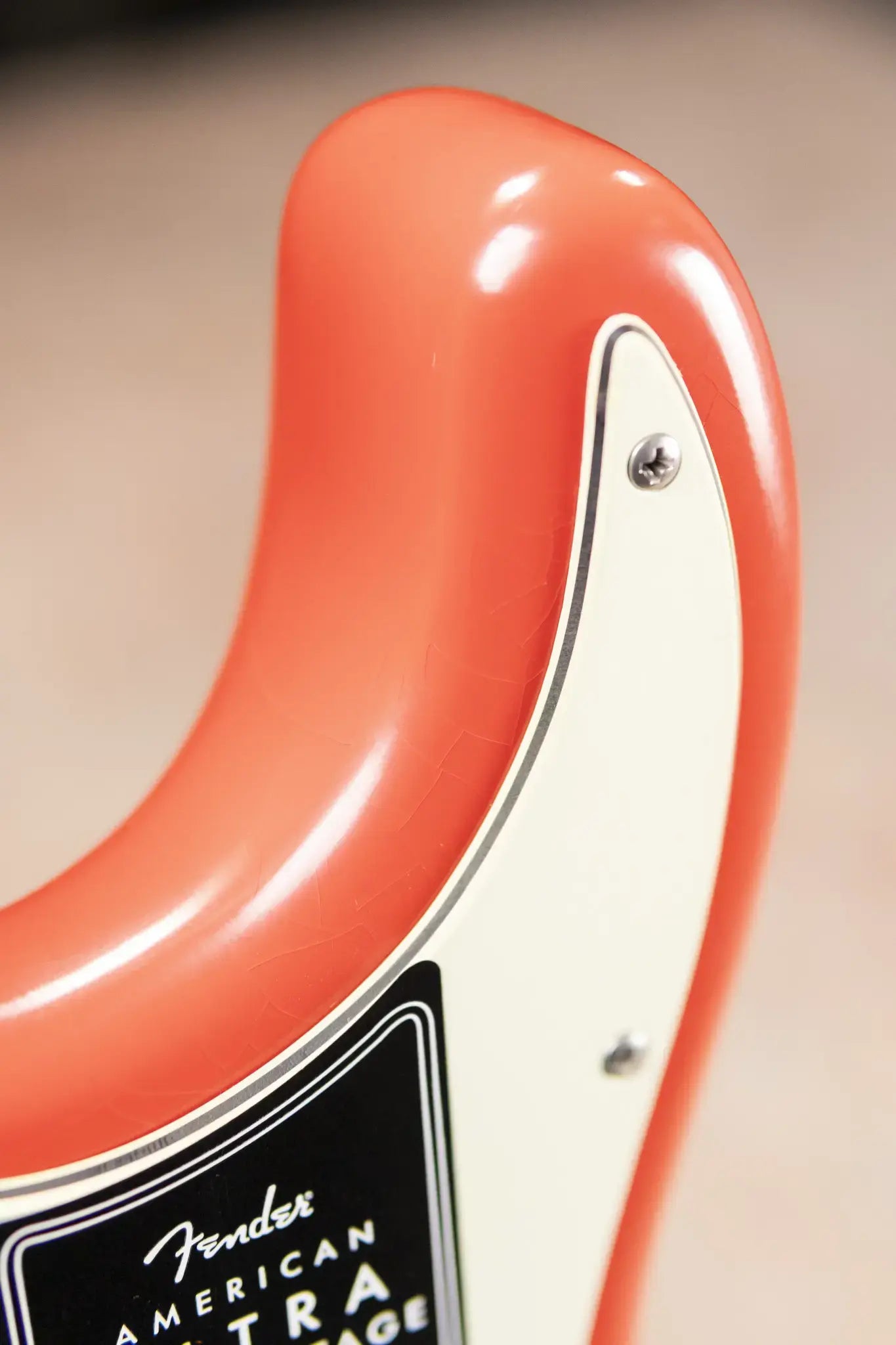 Fender American Ultra Luxe Vintage '60s Stratocaster HSS Electric Guitar - Fiesta Red with Hardshell Case