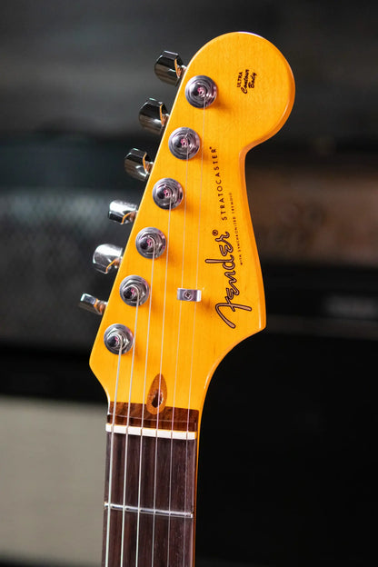 Fender American Ultra Luxe Vintage '60s Stratocaster HSS Electric Guitar - Fiesta Red with Hardshell Case