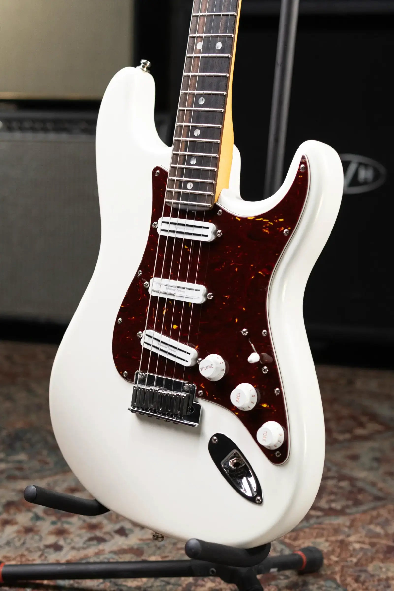 Fender American Ultra Stratocaster Guitar - Arctic Pearl with Hardshell Case - Used