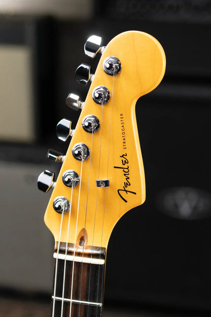 Fender American Ultra Stratocaster Guitar - Arctic Pearl with Hardshell Case - Used