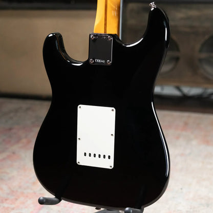 Fender American Vintage II 1957 Stratocaster, Maple Fingerboard - Black with Vintage-Style Tweed Hardshell Case