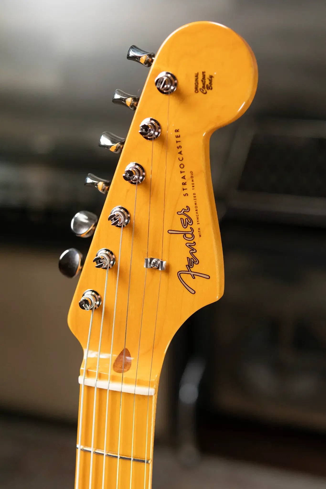 Fender American Vintage II 1957 Stratocaster, Maple Fingerboard - Black with Vintage-Style Tweed Hardshell Case - Used