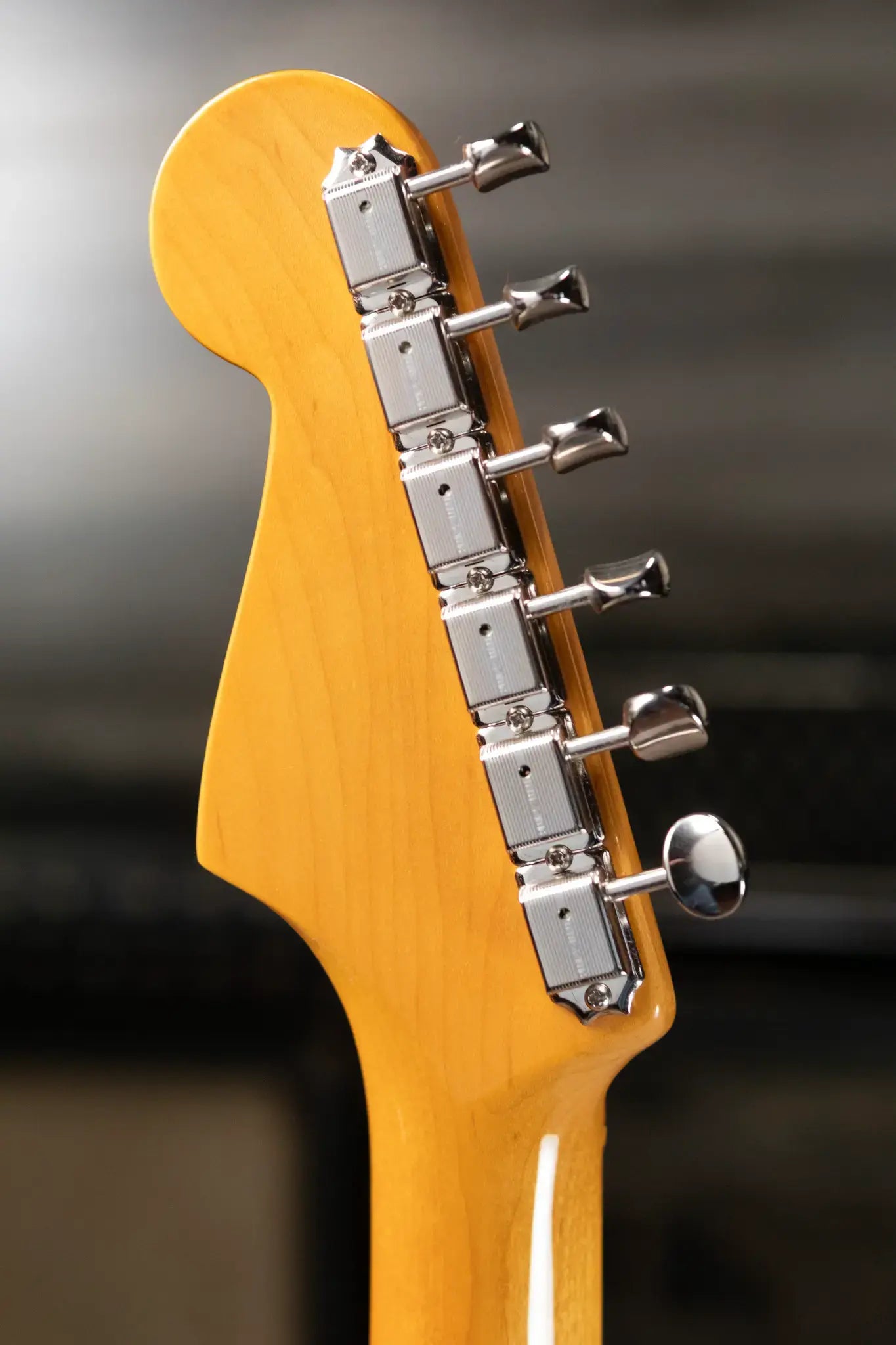 Fender American Vintage II 1957 Stratocaster, Maple Fingerboard - Black with Vintage-Style Tweed Hardshell Case - Used